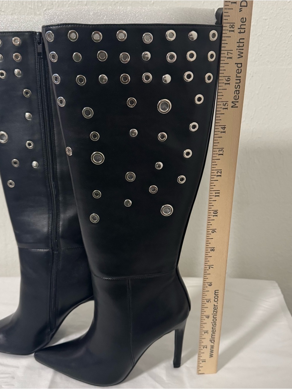 NWOR Women’s Size 5.5 Black Grommet Stud Details Knee-High Stiletto Boots - Picture 5 of 11